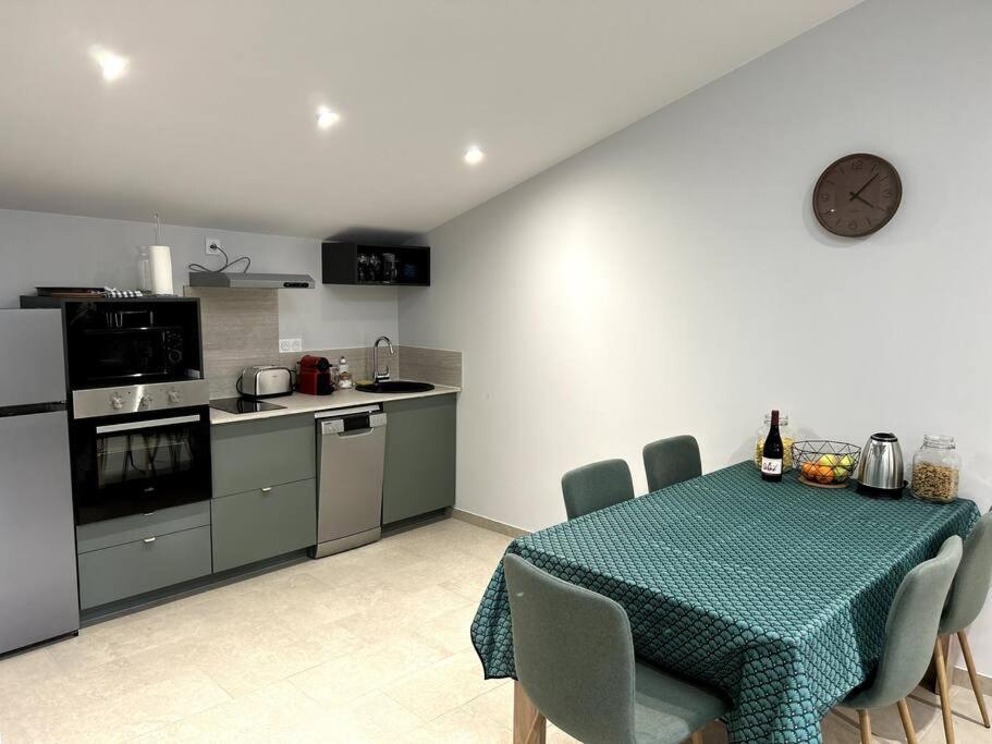 Le Cosy Grenier De Pauline Et Flo Lägenhet Cessenon-sur-Orb Exteriör bild